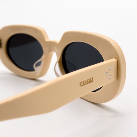 NEW CELINE CL40276U 25A WOMEN IVORY SMOKE SUNGLASSES CELINE - Picture 9 of 14